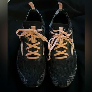 Brooks Levitate 4 Women’s Running Shoe | 9.5